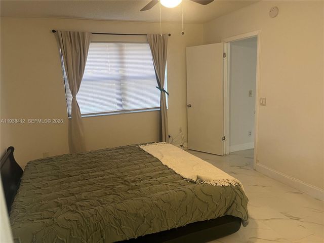 10402 Sunrise Lakes Boulevard 107, Sunrise, FL 33322