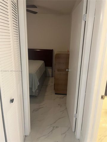 10402 Sunrise Lakes Boulevard 107, Sunrise, FL 33322