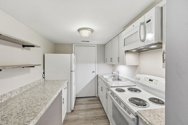 1126 Merrimar Circle N, M, Columbus, OH 43220