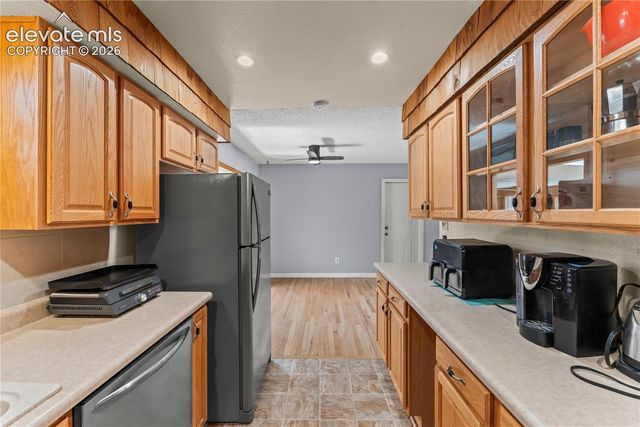 1605 Dixon Drive, Colorado Springs, CO 80909
