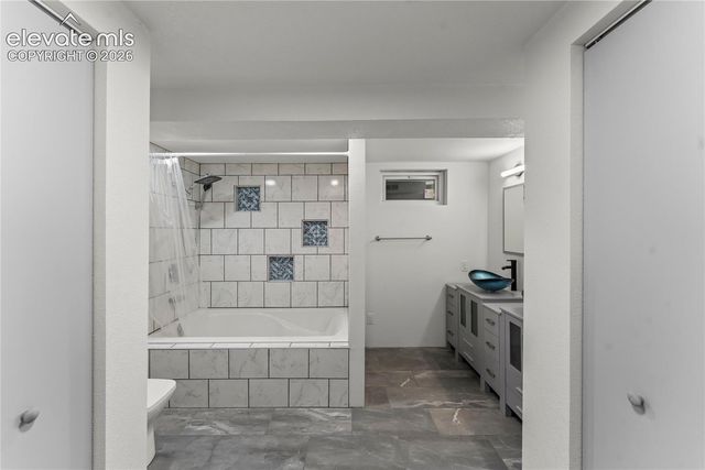 1605 Dixon Drive, Colorado Springs, CO 80909