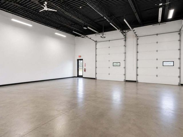 1600 N Milwaukee Avenue 307-308, Lake Villa, IL 60046