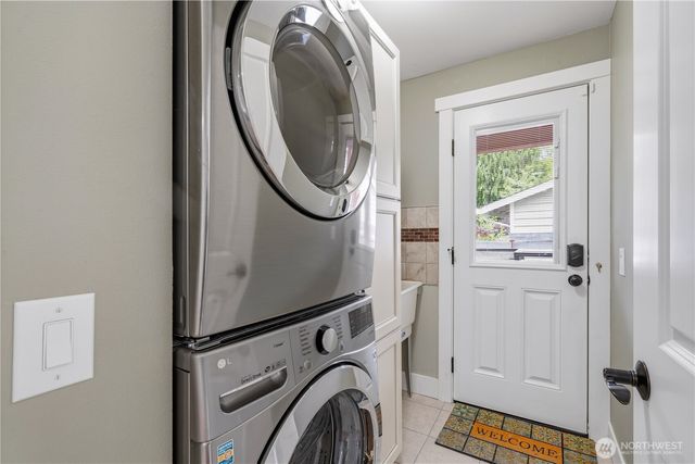 13103 SE 47th St, Bellevue, WA 98006