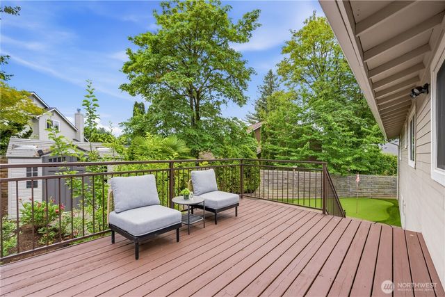13103 SE 47th St, Bellevue, WA 98006