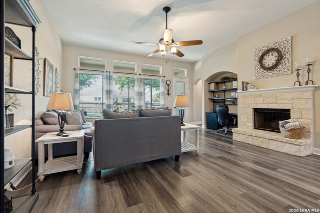 3323 ASHLEYS WAY, Marion, TX 78124