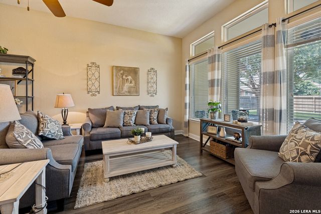 3323 ASHLEYS WAY, Marion, TX 78124