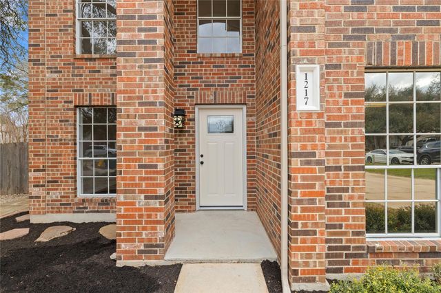 1217 Boerne DR, Cedar Park, TX 78613