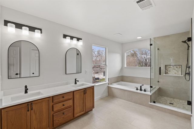 1217 Boerne DR, Cedar Park, TX 78613