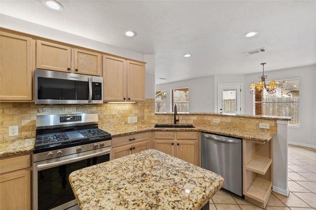 1217 Boerne DR, Cedar Park, TX 78613