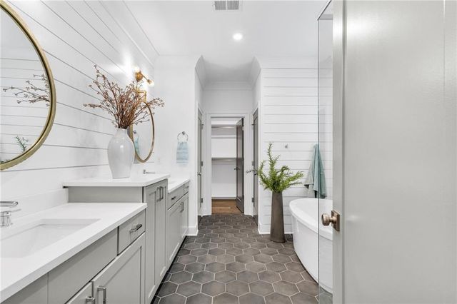 4524 Atley Woods SE Drive, Atlanta, GA 30339