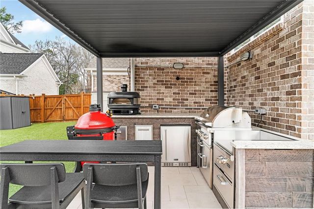 4524 Atley Woods SE Drive, Atlanta, GA 30339