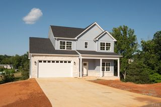 1124 Live Oak Drive, Forest, VA 24551
