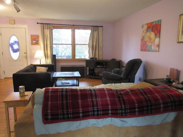 98 Fernwood Circle, Newport City, VT 05855