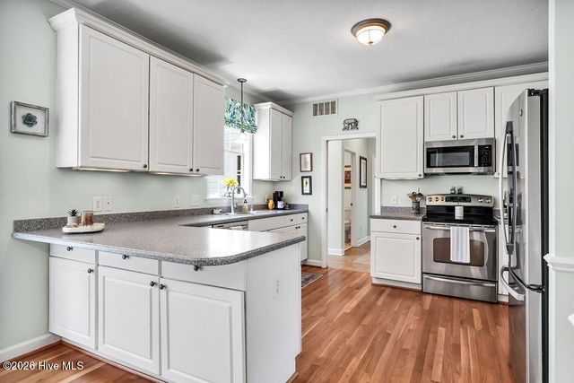 7120 Lipscomb Drive, Wilmington, NC 28412