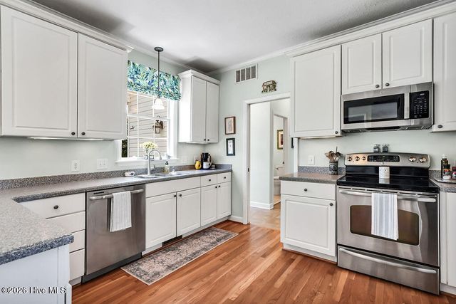 7120 Lipscomb Drive, Wilmington, NC 28412
