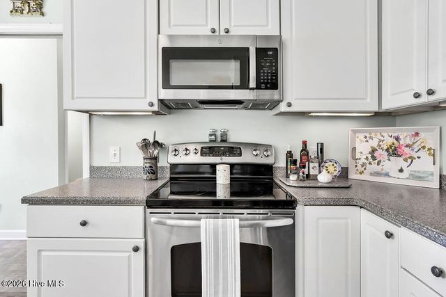 7120 Lipscomb Drive, Wilmington, NC 28412