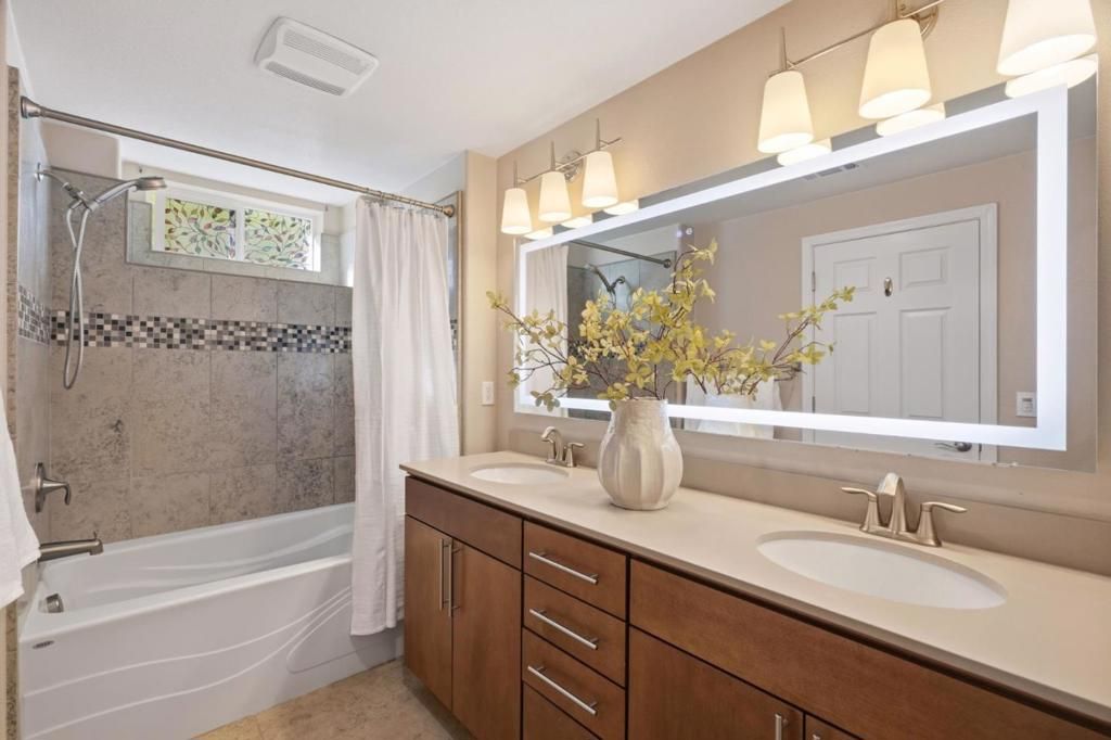 Image 35 of property listing at 280 William Manly Street 6, San Jose, CA 95136