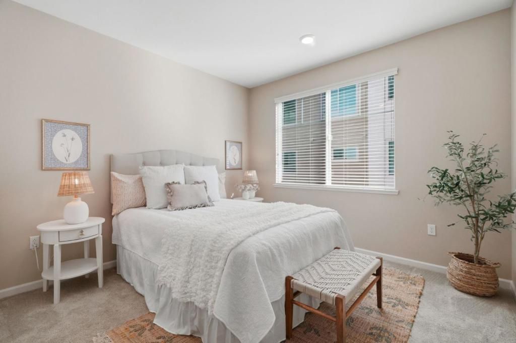 Image 38 of property listing at 280 William Manly Street 6, San Jose, CA 95136