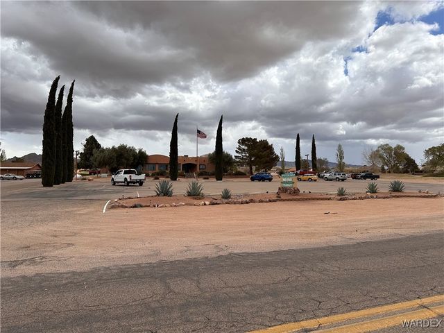 7634 E Vista Drive, Kingman, AZ 86401