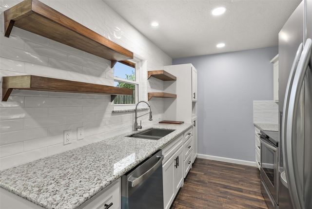 7314 Robin Street, Texas City, TX 77591