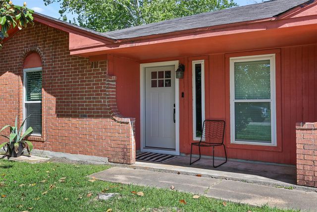 7314 Robin Street, Texas City, TX 77591