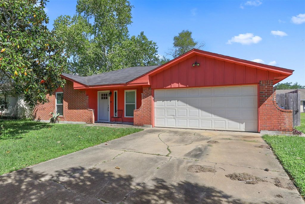 7314 Robin Street, Texas City, TX 77591