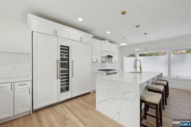 606 5th Street, Carlstadt, NJ 07072