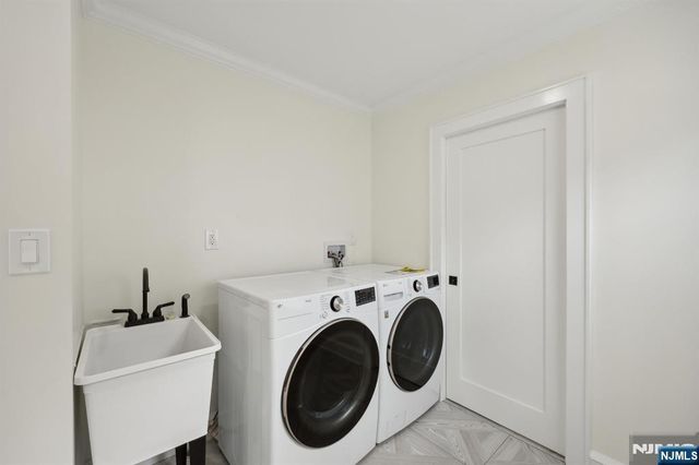 606 5th Street, Carlstadt, NJ 07072