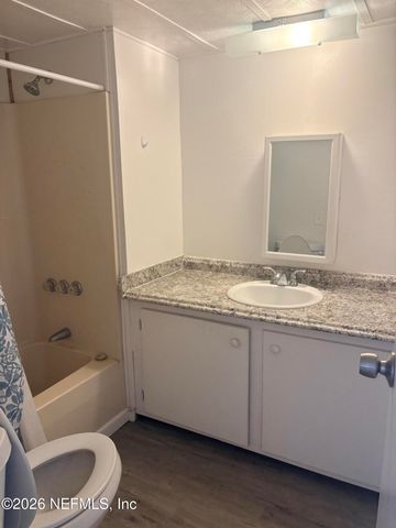 2152 GLEN GARDNER Drive, Jacksonville, FL 32246