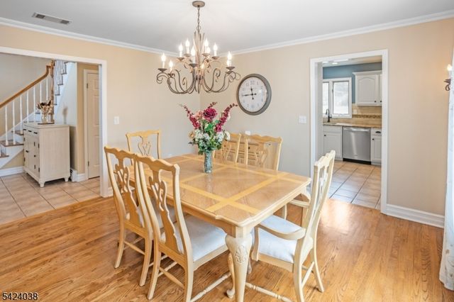 25 Tamarack Dr, Roxbury Twp., NJ 07876