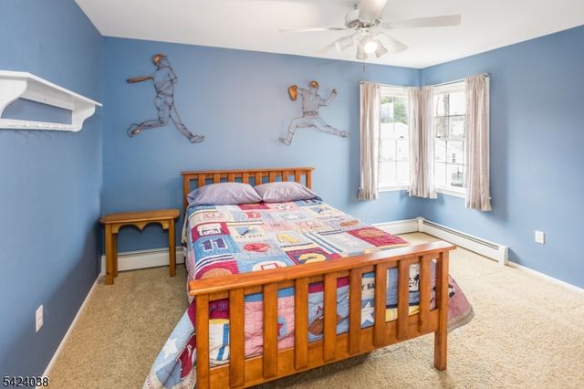 25 Tamarack Dr, Roxbury Twp., NJ 07876