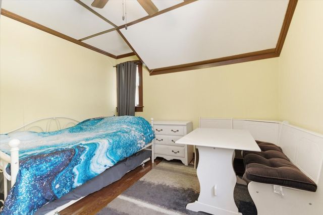 42169 N 6th Avenue, Antioch, IL 60002