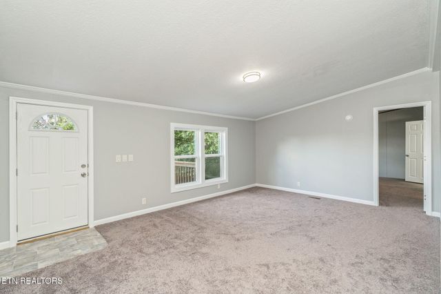 130 Westford Drive, Strawberry Plains, TN 37871