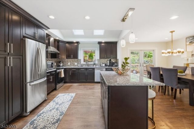 125 Kitchell Lake Dr, West Milford Twp., NJ 07480