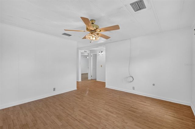 304 ERON WAY 2, Winter Garden, FL 34787