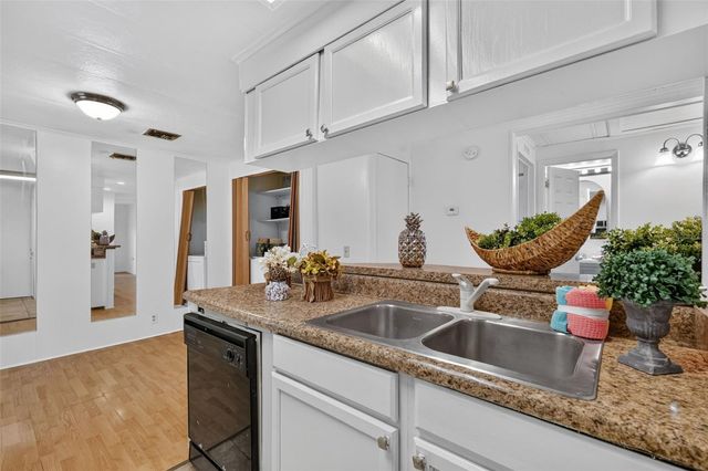 304 ERON WAY 2, Winter Garden, FL 34787
