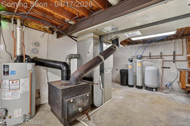 5060 Warmbriar Drive, White Lake Charter Township, MI 48383