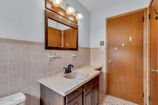 1700 6th Avenue, Neptune City, NJ 07753