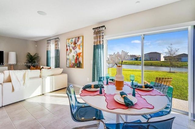 6518 Equinox Lane, North Fort Myers, FL 33917
