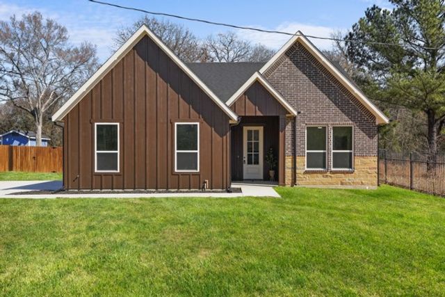 508 Luzon Street, Tool, TX 75143