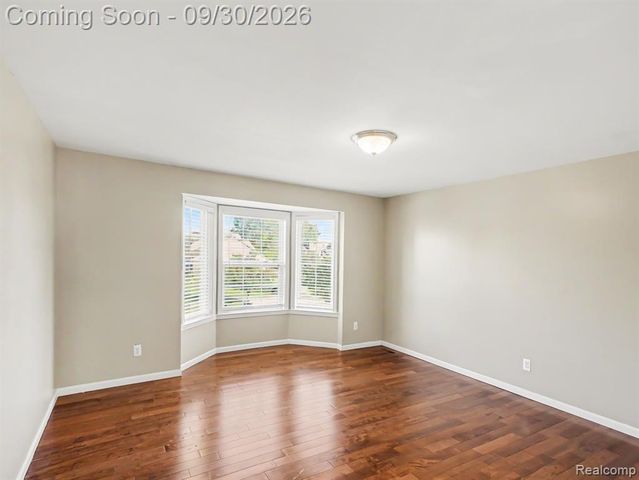 623 Ambleside Lane, Canton, MI 48187