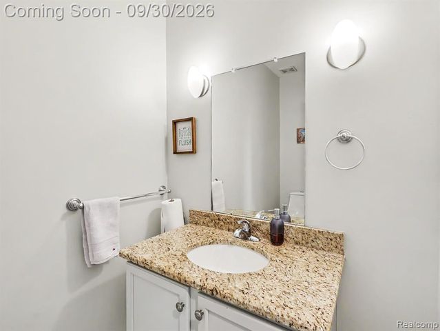 623 Ambleside Lane, Canton, MI 48187