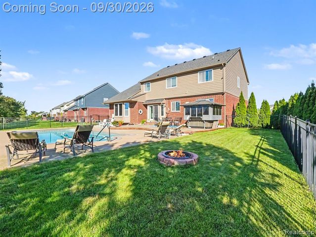 623 Ambleside Lane, Canton, MI 48187