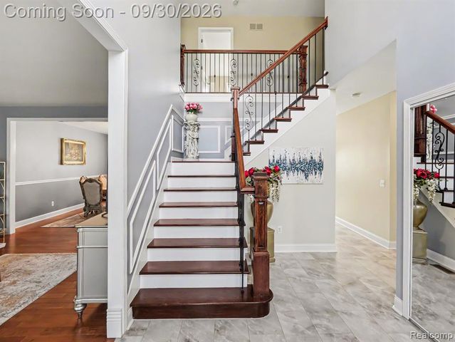 623 Ambleside Lane, Canton, MI 48187