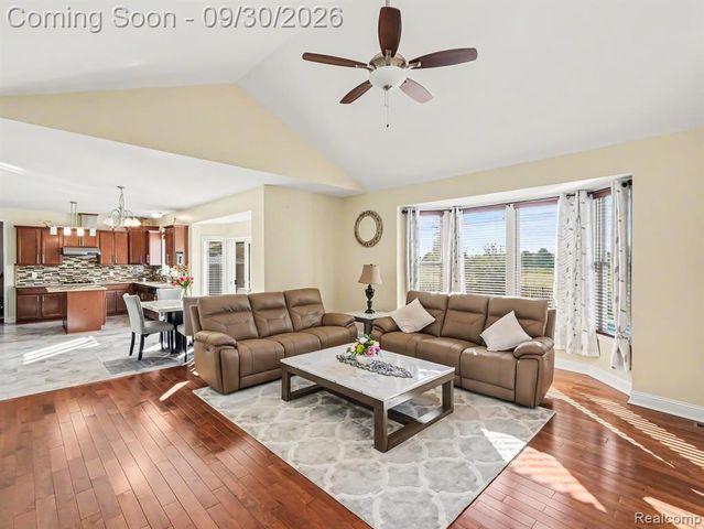 623 Ambleside Lane, Canton, MI 48187