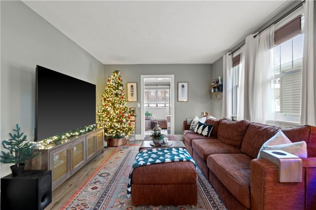 2009 Nippert Ave, Patterson Twp, PA 15010