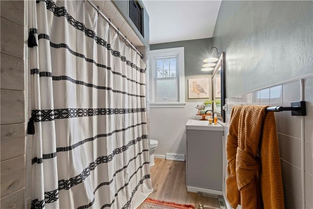 2009 Nippert Ave, Patterson Twp, PA 15010