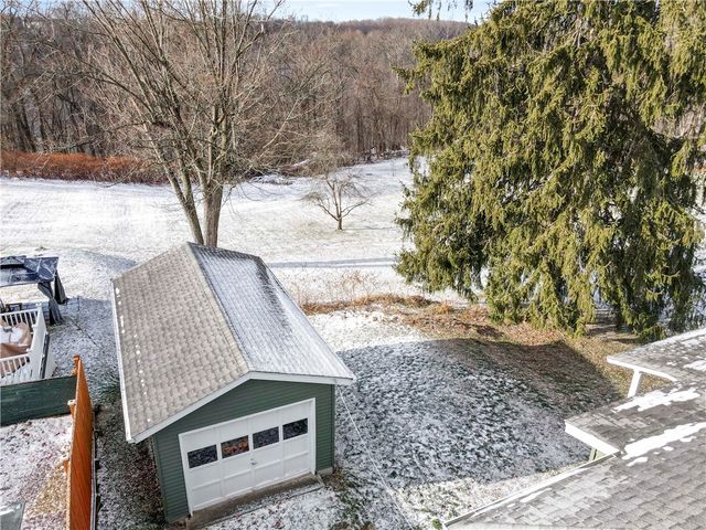 2009 Nippert Ave, Patterson Twp, PA 15010