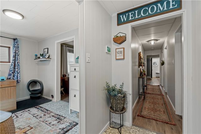 2009 Nippert Ave, Patterson Twp, PA 15010