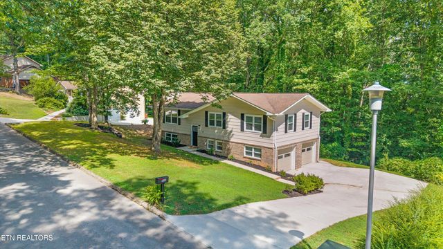 138 Newport Drive, Oak Ridge, TN 37830